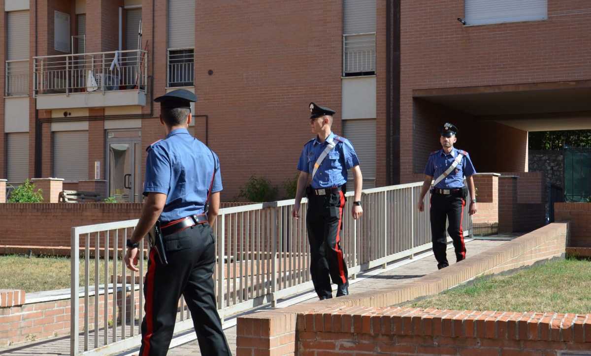 carabinieri-youtg-simbolojpg