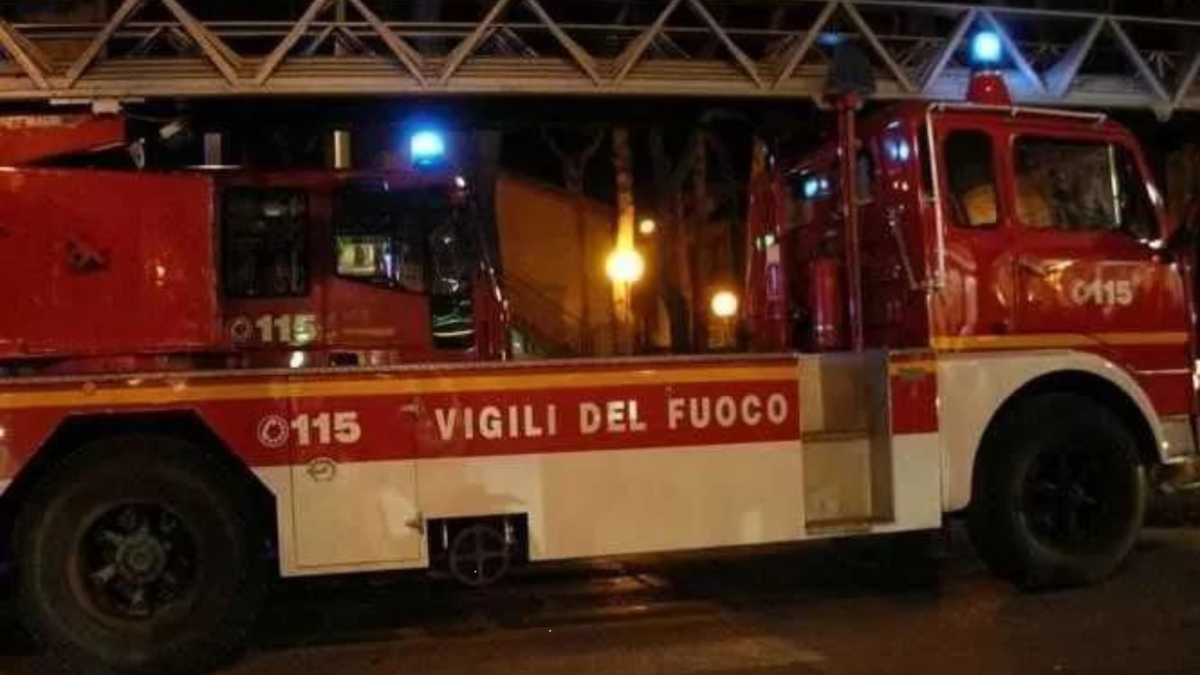 vigili-del-fuoco-notte