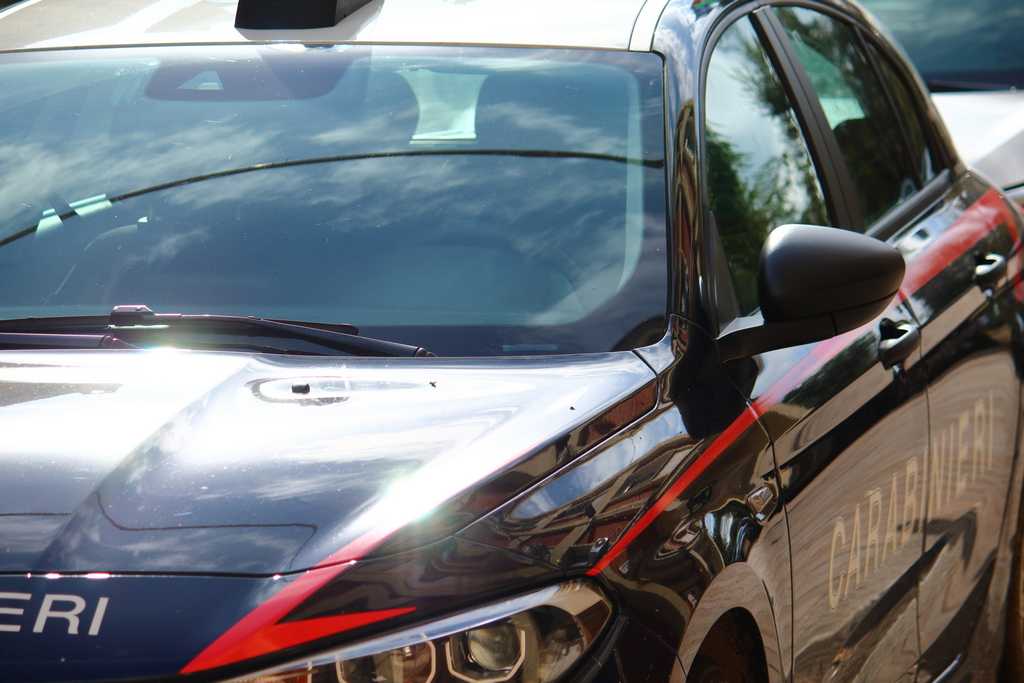 Bolotana-carabinieri-youtg