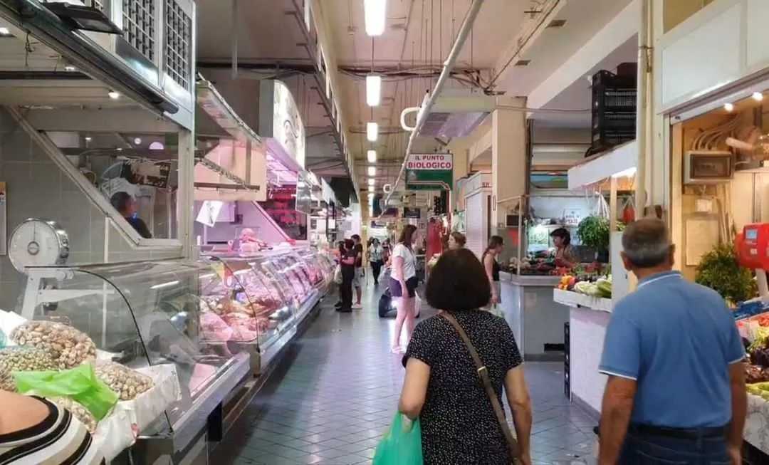 mercato-san-benedetto