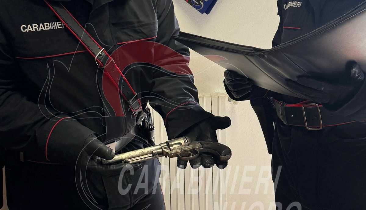DETENZIONE-ARMA-CLANDESTINAUN-ARRESTO