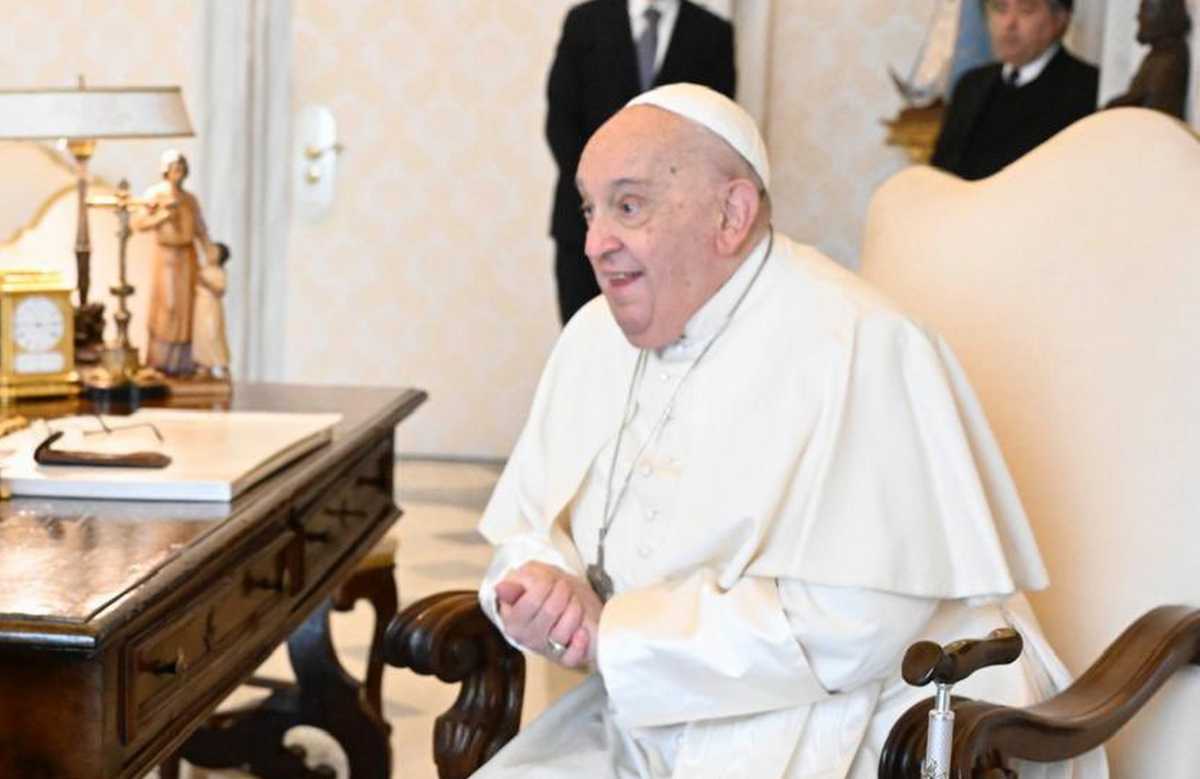 PAPA-FRANCESCO-ANCORA-RICOVERATO