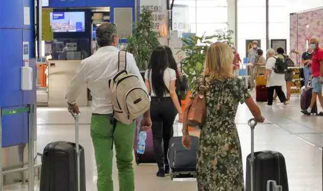 Avvisopasseggerielmas avvisopasseggerielmas