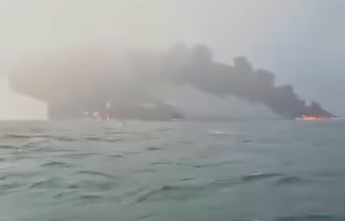 COLLISIONE-PETROLIERA-