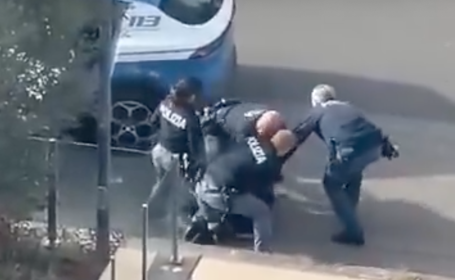 cosenza-giornalista-polizia