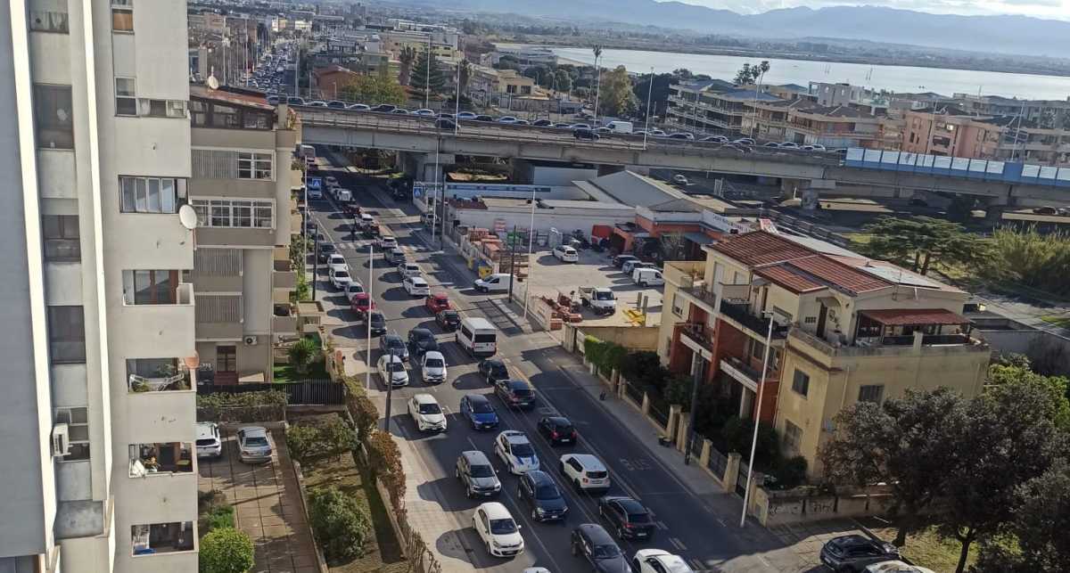 traffico-viale-marconi-e-asse