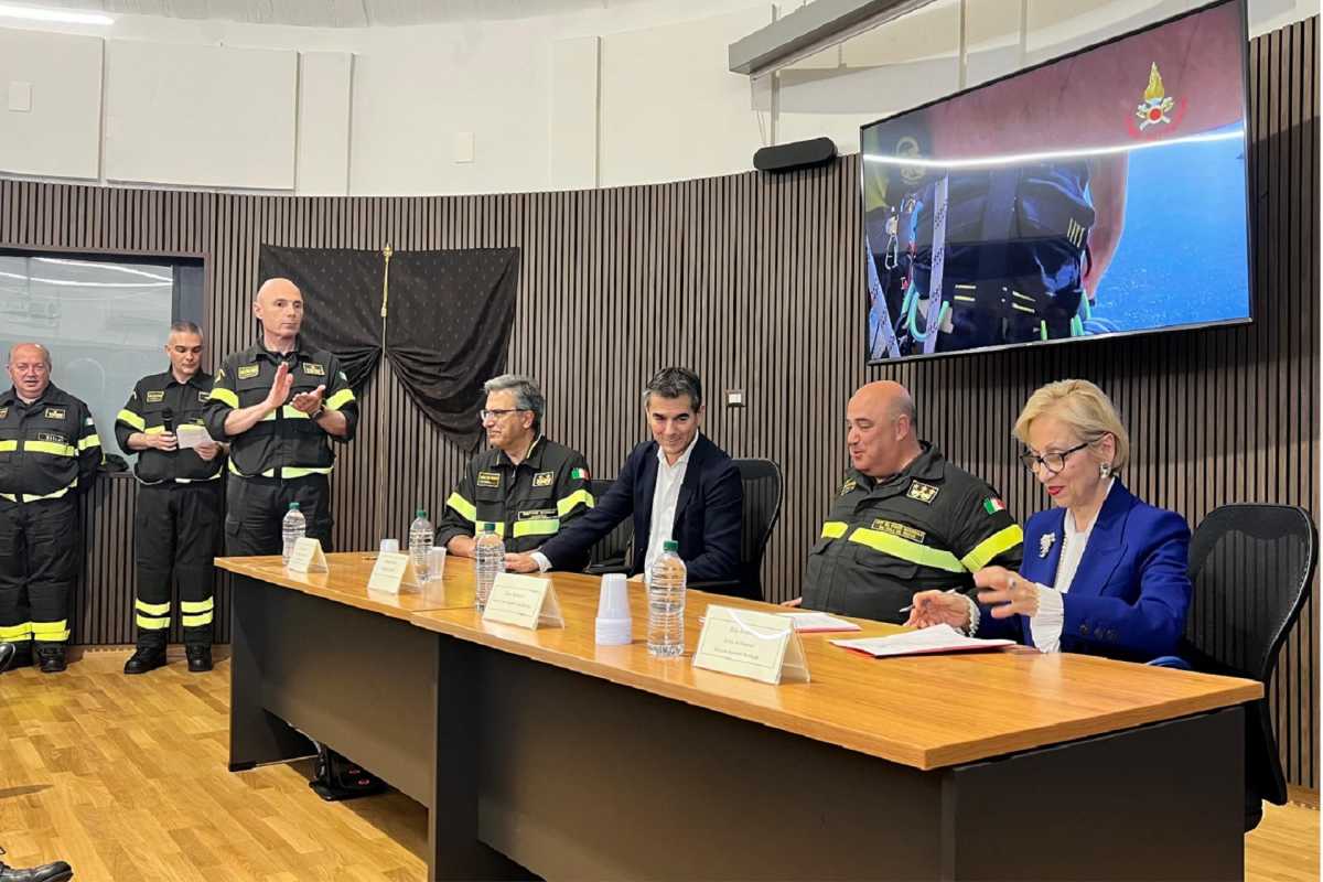 Vigili-del-fuoco-e-Zedda