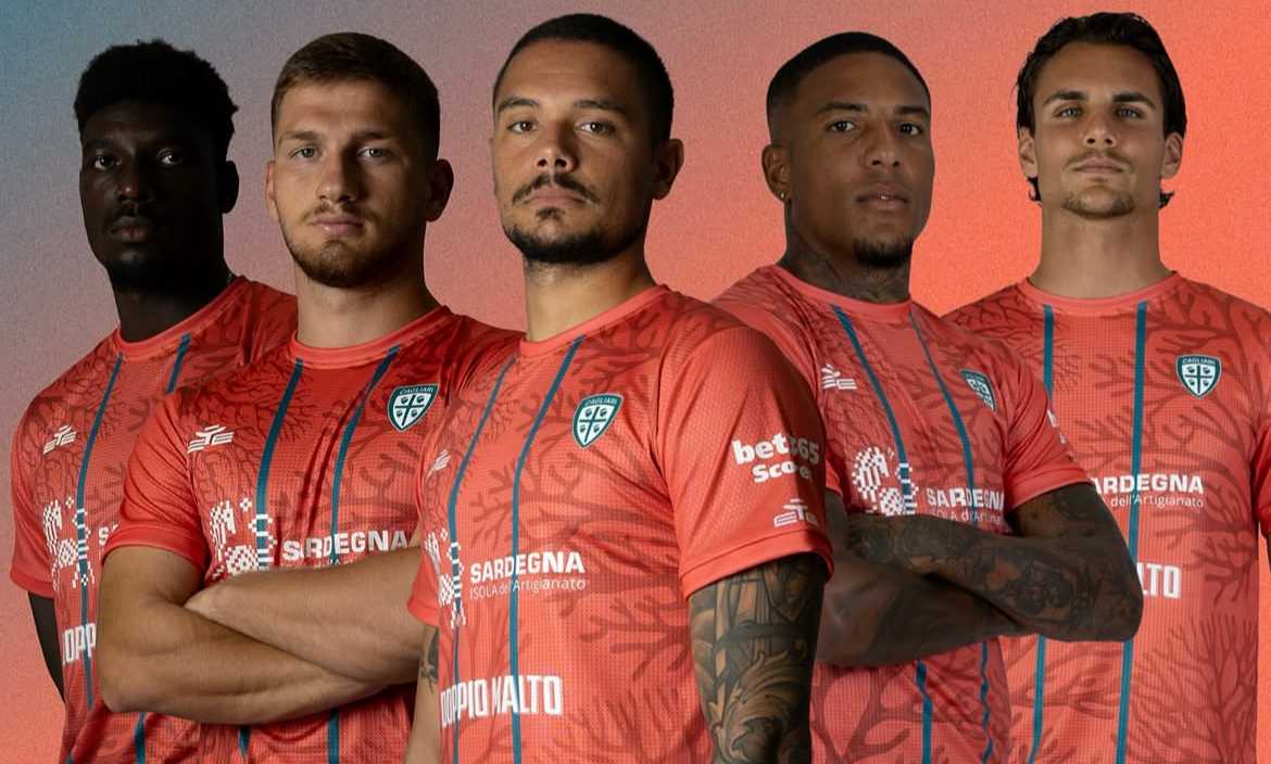 Cagliari-quarta-maglia