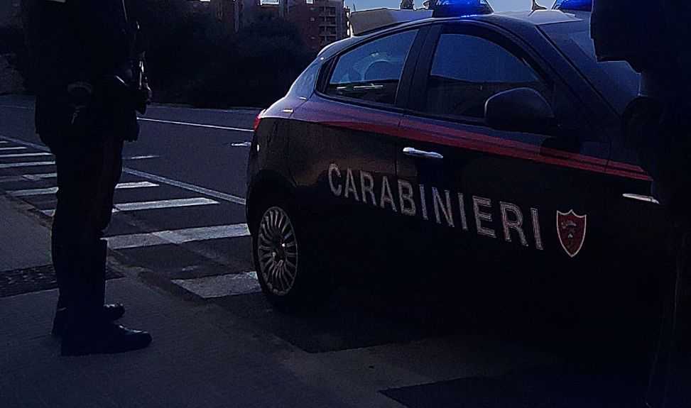 alba-auto-carabinieri