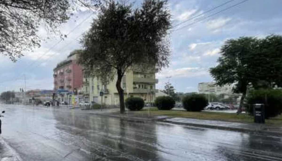 pioggia-asfalto-viale-marconi-