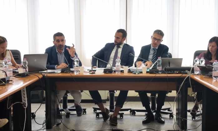 Commissione Commissione