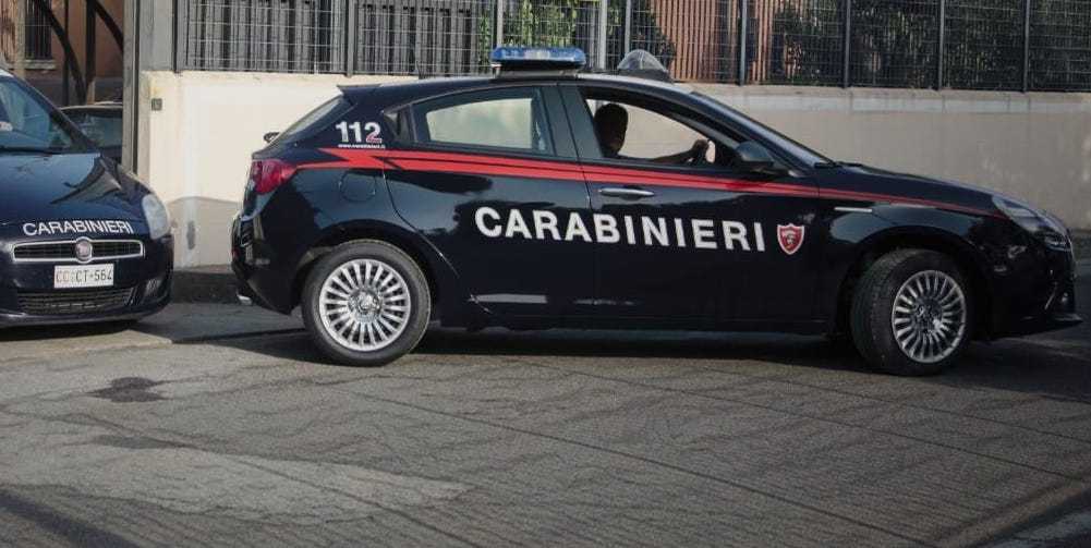 auto-uscita-caserma