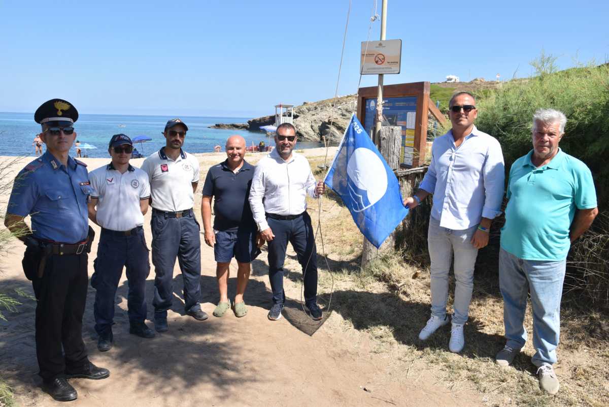 bandierabluportopalmas2