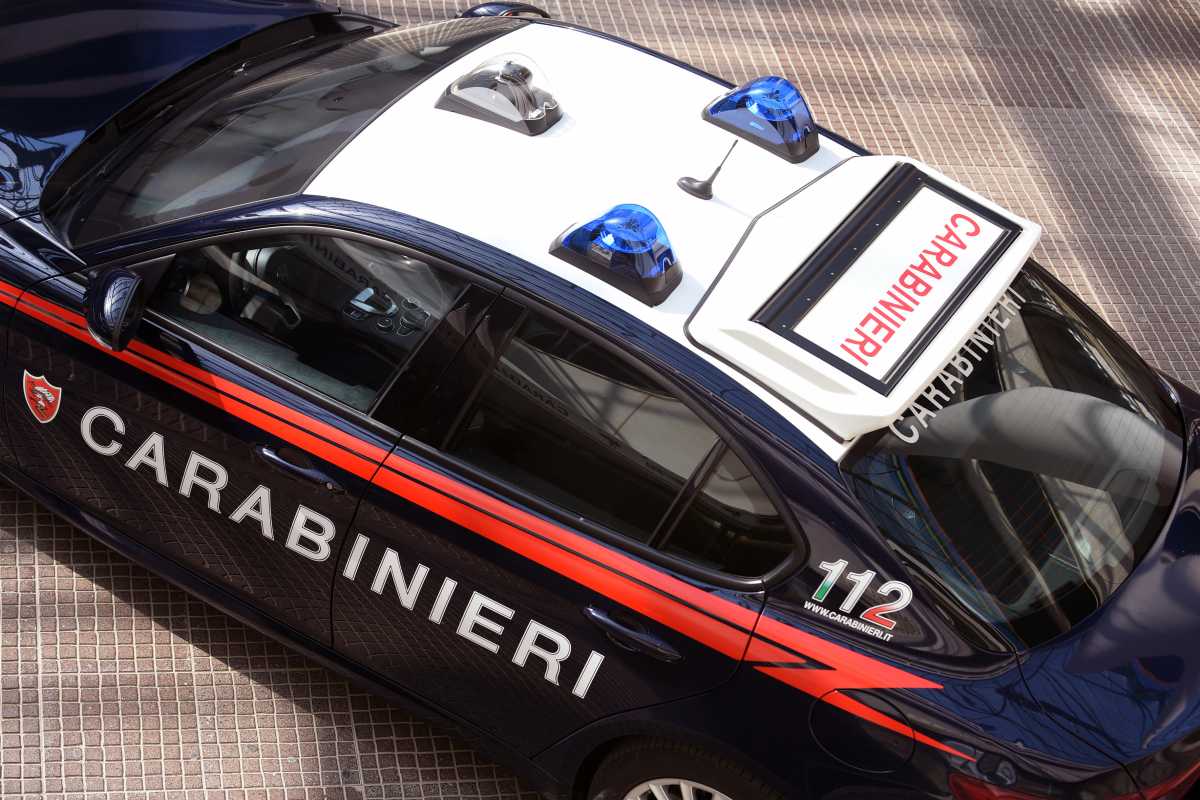 auto-carabinieri-t