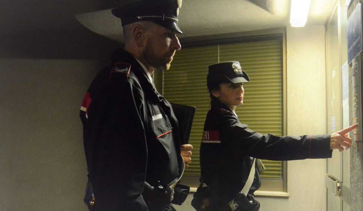 carabinieri-in-appartamento