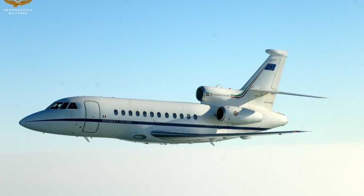 foto-archivio-volo-aeronautica