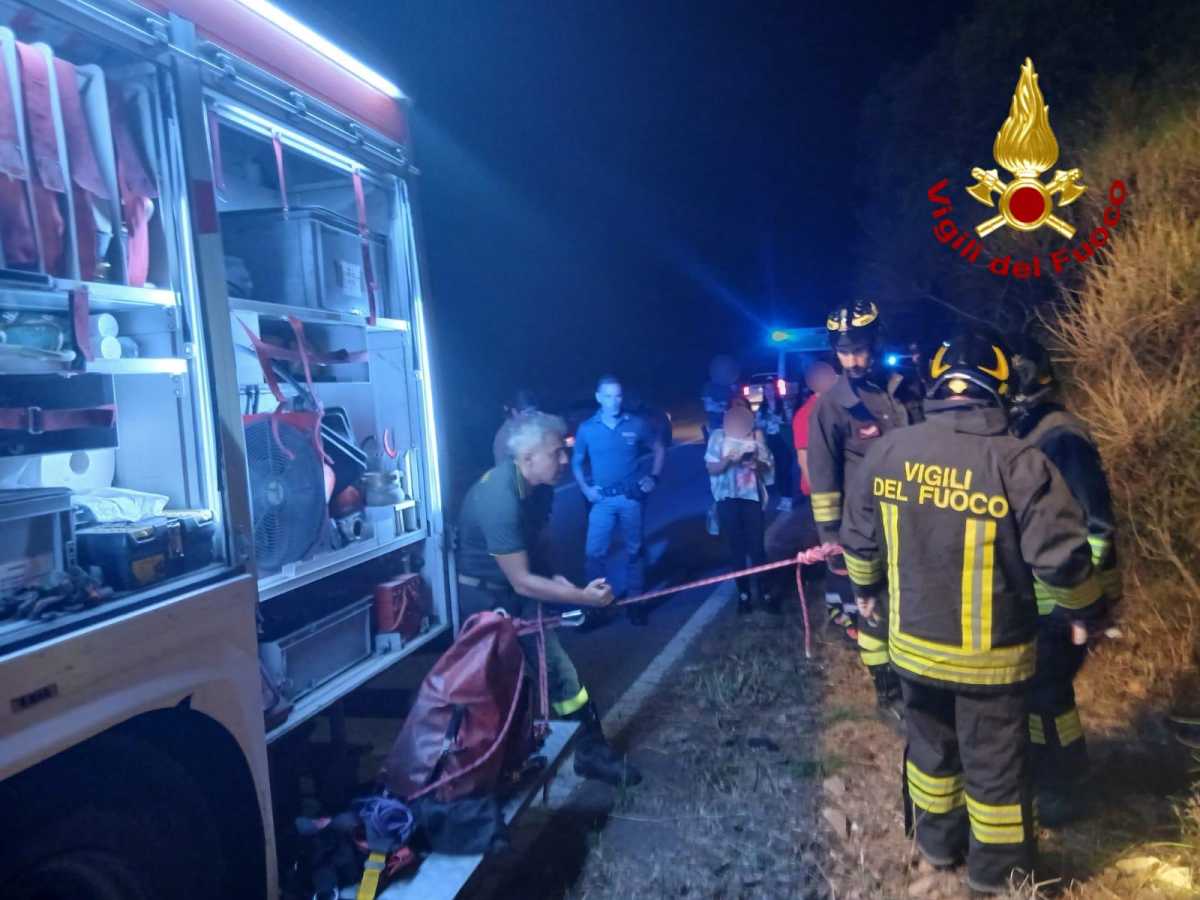 incidente-vigili-del-fuoco-salvataggio