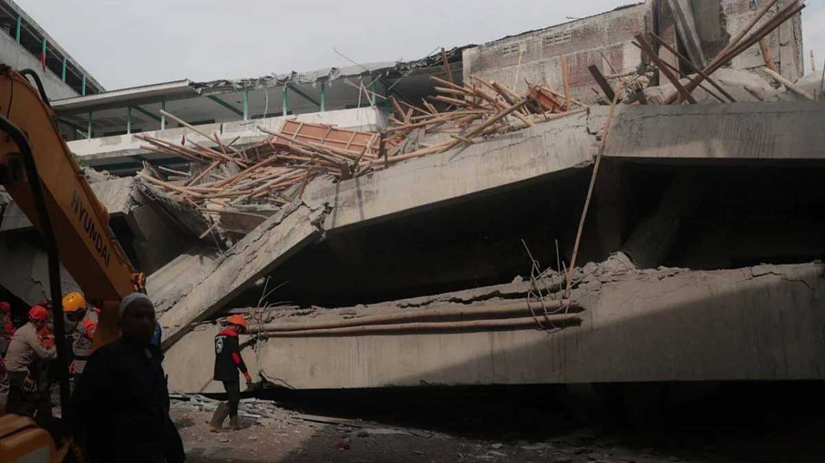 crollo-scuola-indonesia