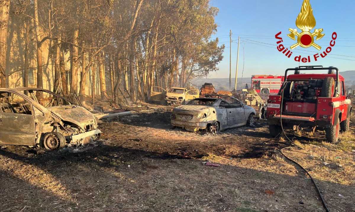 incendio-21-settembre-auto-bruciate