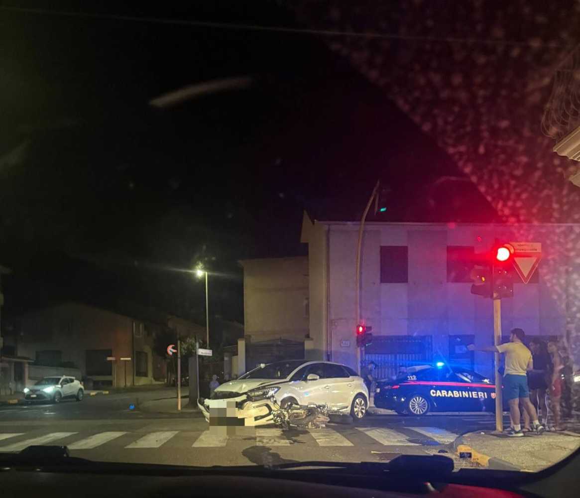 villacidro-incidente-auto-moto