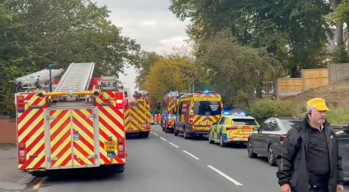 Vigili Del Fuoco E Forze Dellordine A Manchester vigili-del-fuoco-e-forze-dellordine-a-manchester-