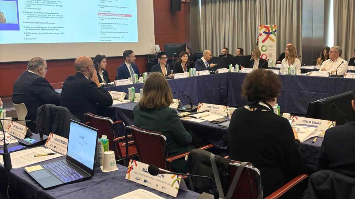 2025-11-11-lavoro-desire-manca