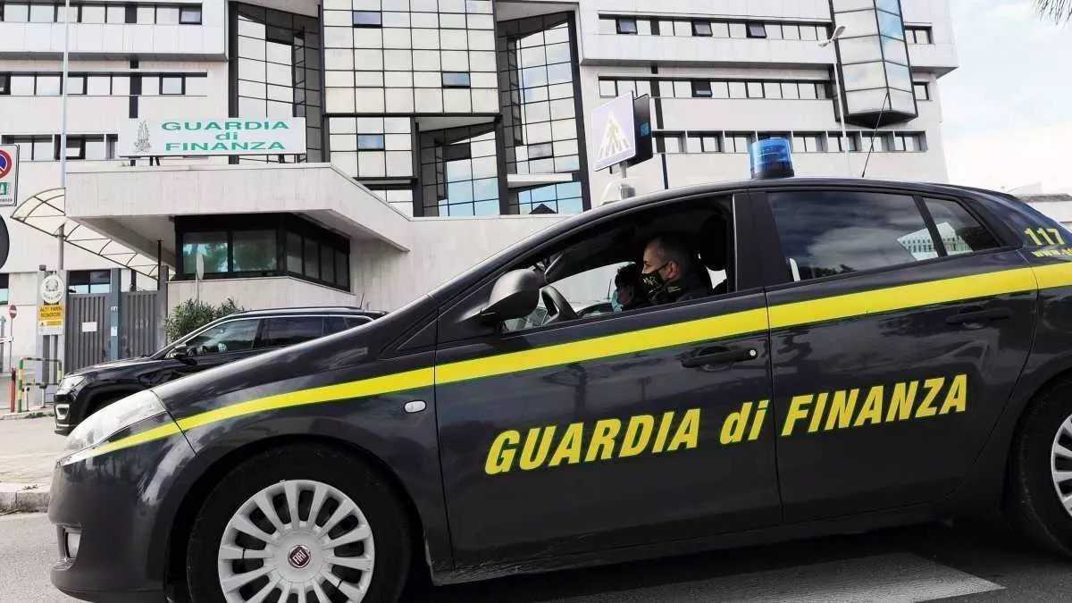 gUARDIA-DI-FINANZA