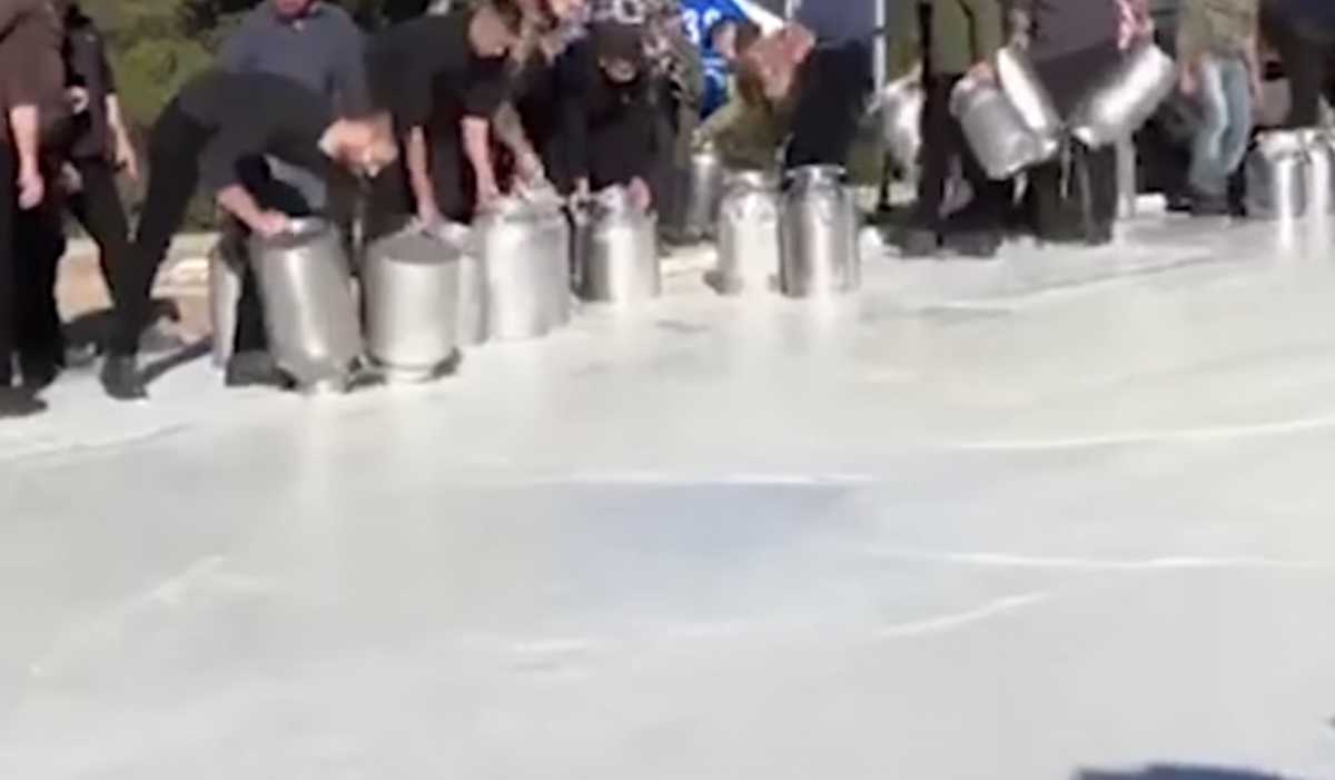 Pastori Latte Un pastori-latte-un