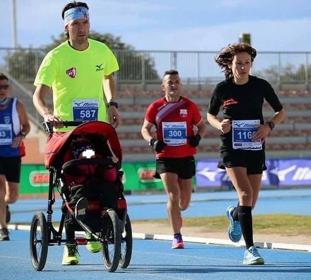 Runner Con Passeggino Maratona Cagliari Runner-con-passeggino-maratona-Cagliari